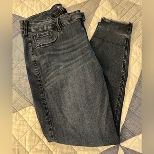 Old Navy Rockstar Super Skinny Ankle Jeans